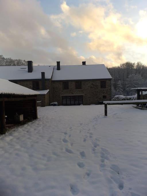 Charmante Maison De Caractere A 2Km De Redu Libin Екстер'єр фото